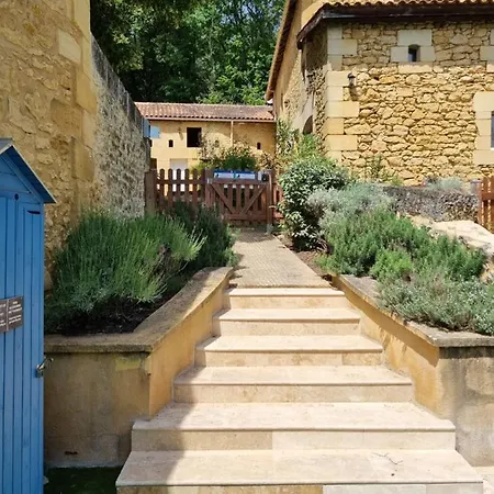 Le Clos De La Caneda 4* 萨尔拉拉卡内达