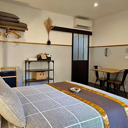 Bed and Breakfast Le Clos De La Caneda