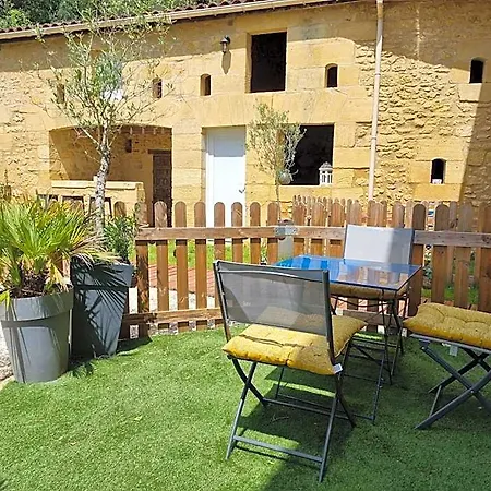 Le Clos De La Caneda