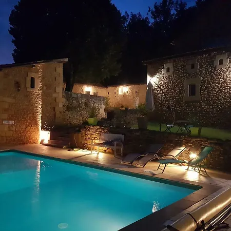 Le Clos De La Caneda 4*